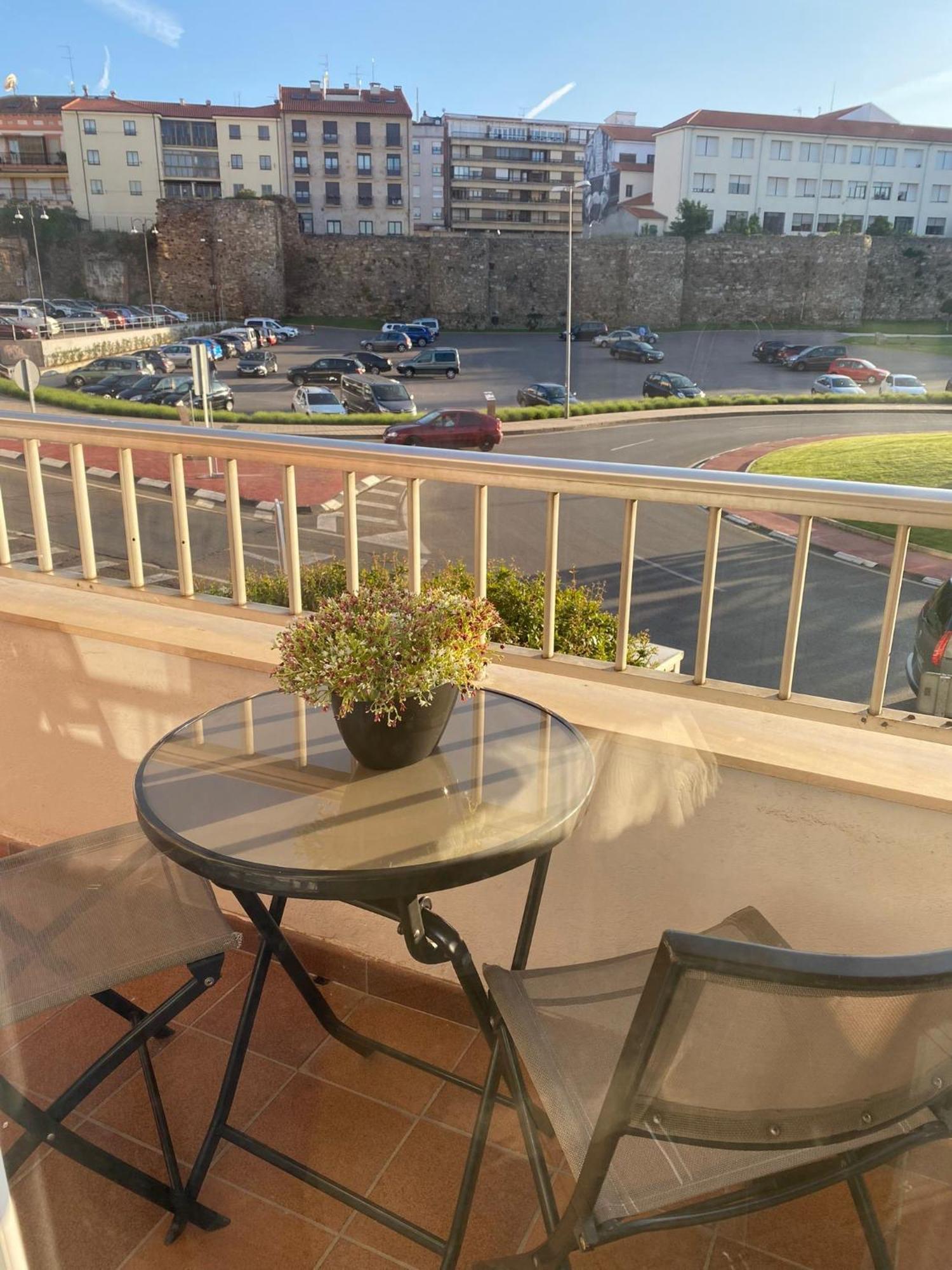 Astorga Suites-2 מראה חיצוני תמונה